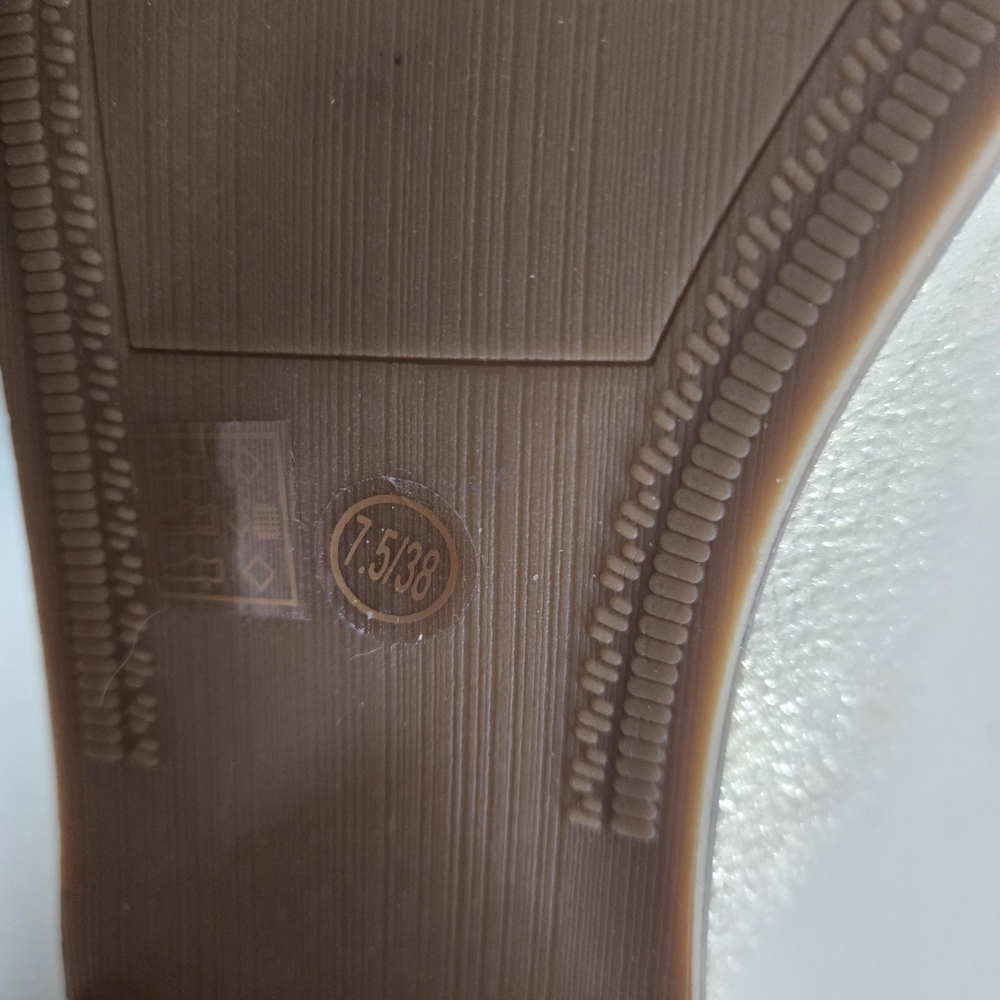CL by Laundry Silver Mules - Picture 4 of 12